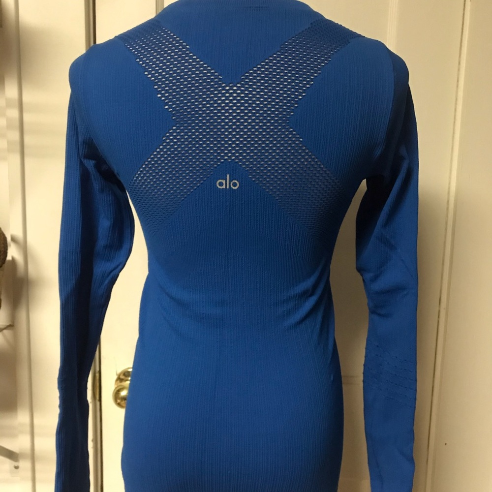 Alo Yoga Top